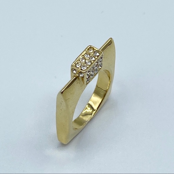 Vintage Gold-tone Square-shaped Ring with CZ Stone Size 6.5 - Picture 8 of 12